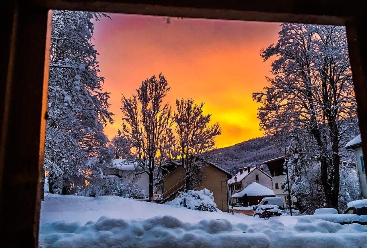 Bed and Breakfast Relais Mont Jura Adults Only Lélex Zewnętrze zdjęcie